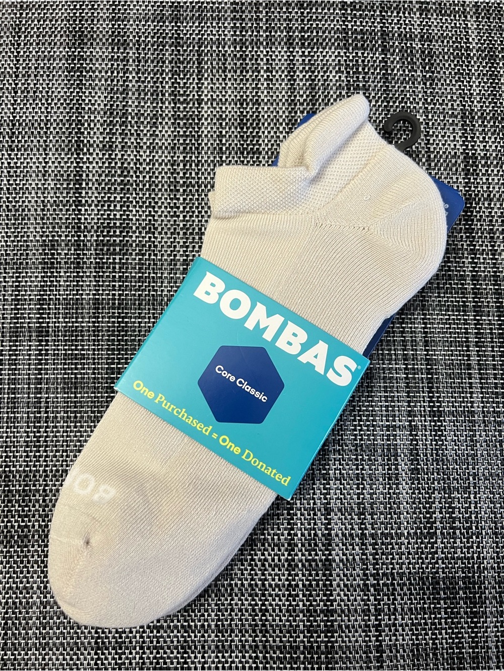 Bombas No-Show Socks in Cream